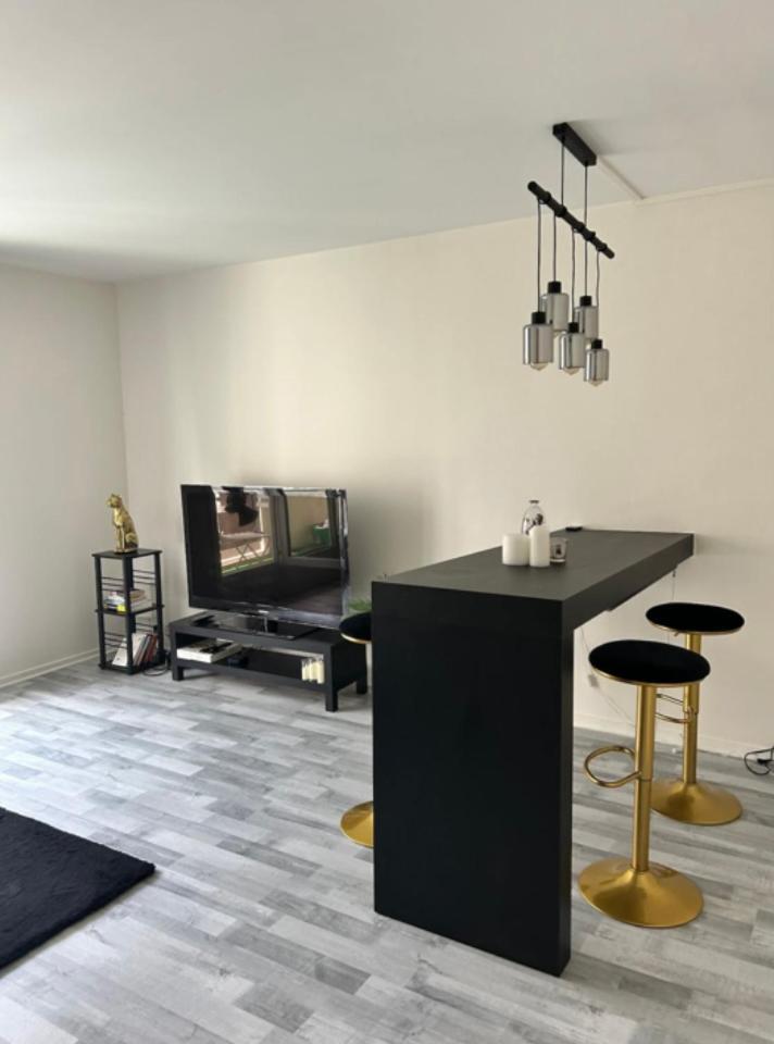 Appartement 85M2 La Defense, Free Parking,Balcony Courbevoie Exterior foto